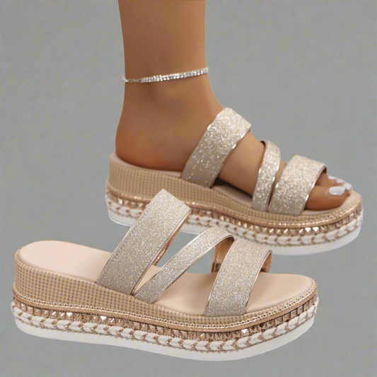HELGA | Bequeme Keilsandalen